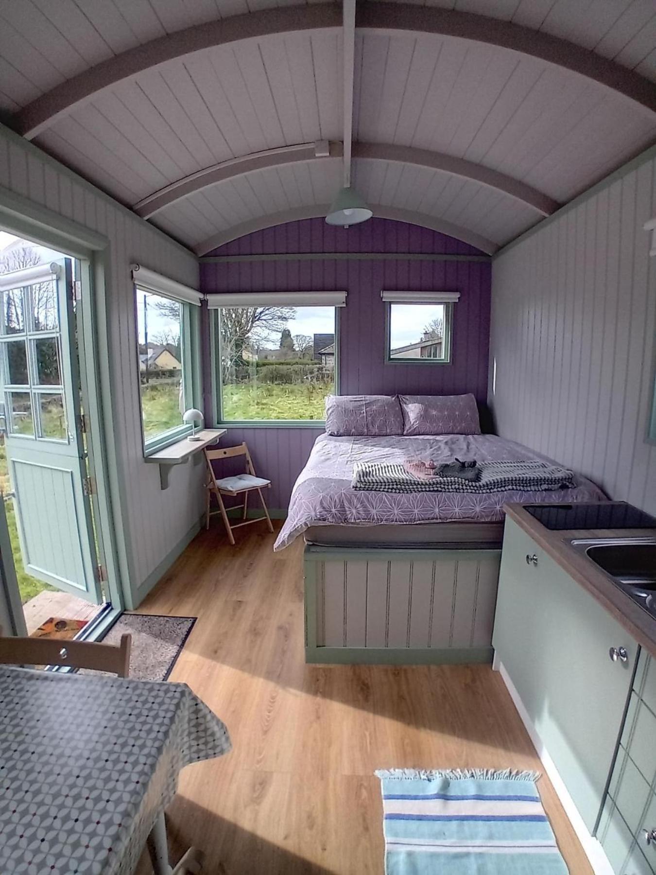 Market Street Shepherd'S Hut Leitrim Dromahair 외부 사진